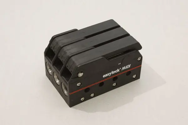 Easylock Midi trippel svart avlastare
