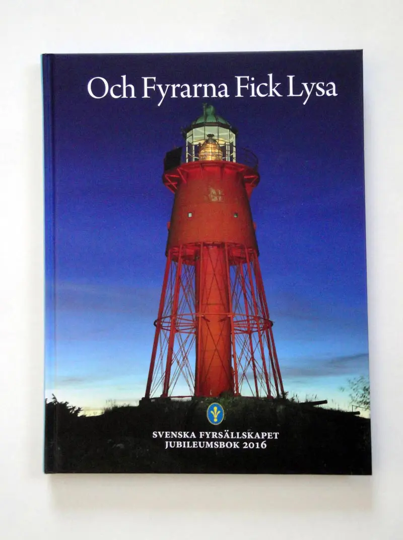 Och fyrarna fick lysa