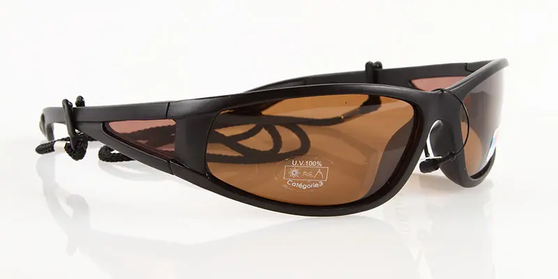 Solglasögon Svarta, UV400, Brunt glas