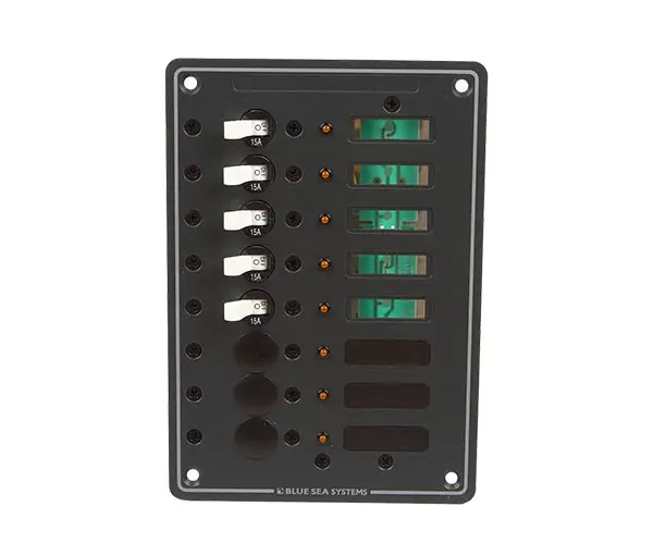 Elpanel 5st 15A 3st tomma